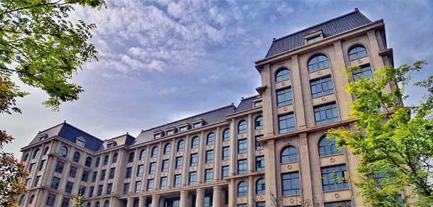 南京信息工程大學(xué) - 最美院校