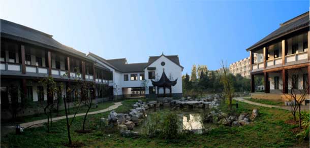 南京大學金陵學院
