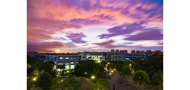 南京審計(jì)大學(xué)金審學(xué)院 - 最美大學(xué)