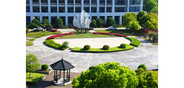 無錫職業(yè)技術(shù)學(xué)院 - 最美大學(xué)