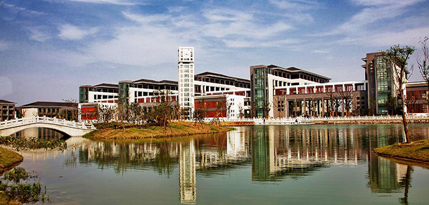 無錫城市職業(yè)技術學院 - 最美大學