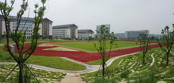 鎮(zhèn)江市高等?？茖W(xué)校 - 最美大學(xué)