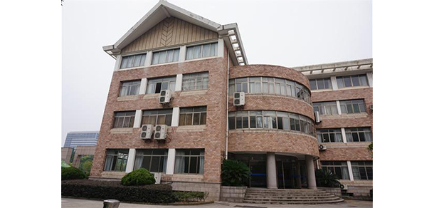 浙江藝術(shù)職業(yè)學(xué)院 - 最美院校
