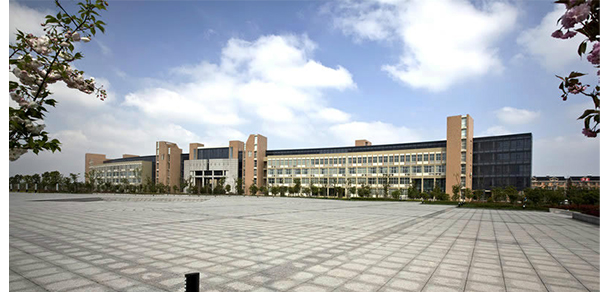 浙江交通職業(yè)技術學院 - 最美大學