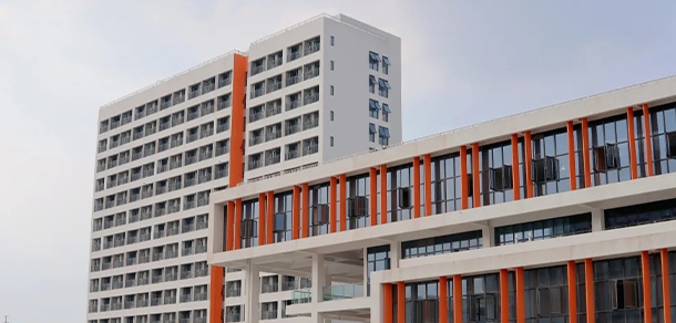 安徽醫(yī)科大學臨床醫(yī)學院 - 最美大學