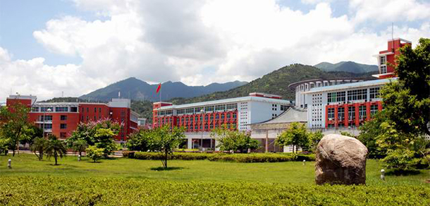 福州職業(yè)技術(shù)學院 - 最美大學