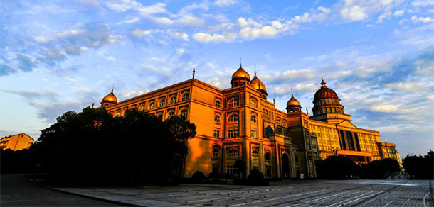 我的大學(xué)-大學(xué)志