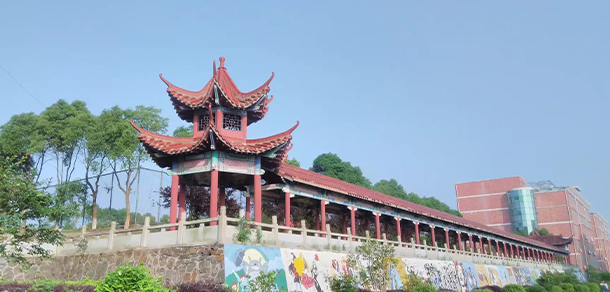 共青科技職業(yè)學院 - 最美大學