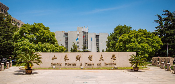 大學(xué)校志：校名、校標、校訓(xùn)、校徽、校旗、校歌