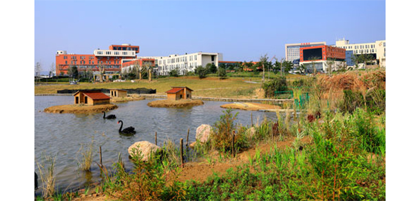 青島電影學院 - 最美大學