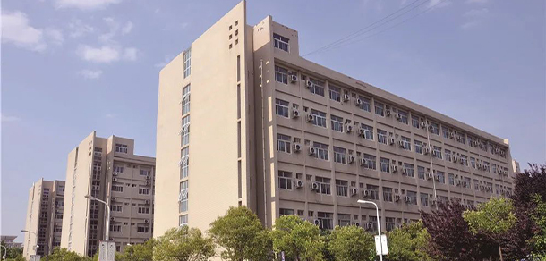 河南檢察職業(yè)學院 - 最美大學