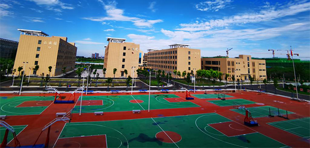 駐馬店職業(yè)技術(shù)學院 - 最美大學