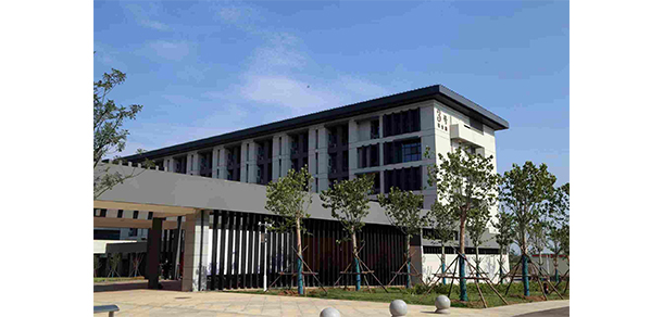 洛陽文化旅游職業(yè)學(xué)院 - 最美大學(xué)