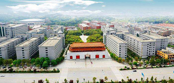 長沙醫(yī)學院 - 最美大學