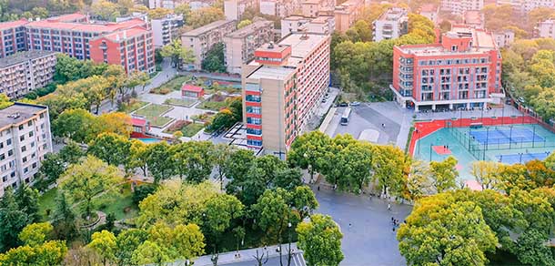 湖南大學 - 最美院校