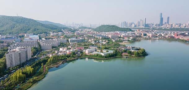 湖南大學 - 最美院校