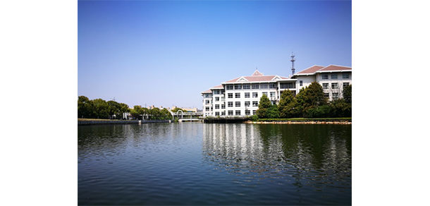 湖南大眾傳媒職業(yè)技術學院 - 最美大學