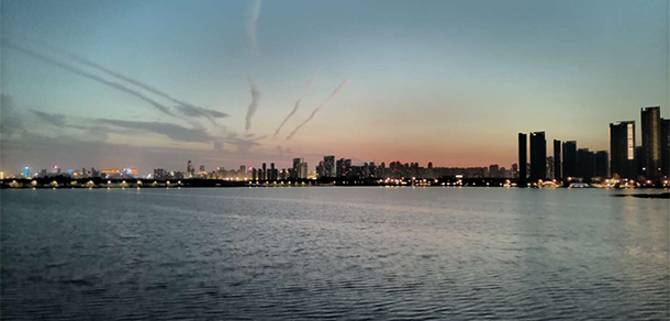 武漢城市學院 - 最美大學