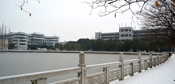 長(zhǎng)江大學(xué)文理學(xué)院 - 最美大學(xué)