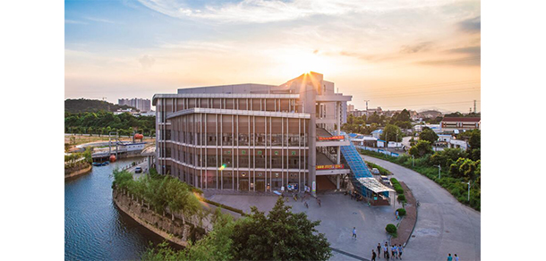 廣州航海學院 - 最美大學