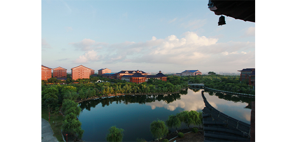 南方醫(yī)科大學 - 最美大學