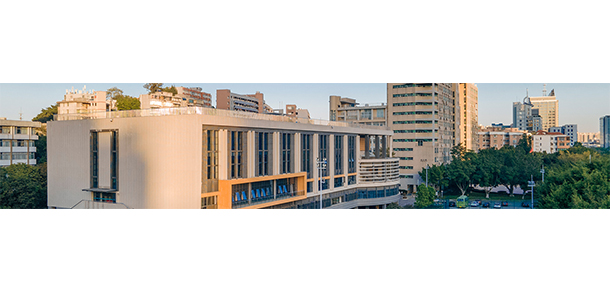 廣東省外語藝術(shù)職業(yè)學院 - 最美大學