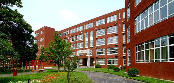 我的大學(xué)-大學(xué)志