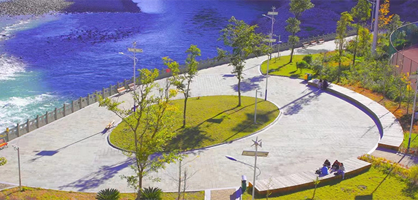 四川民族學院 - 最美院校