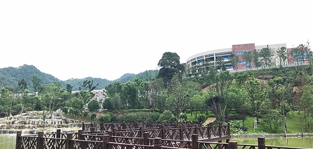 黔南民族醫(yī)學(xué)高等?？茖W(xué)校 - 最美大學(xué)