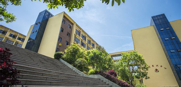 貴州工程職業(yè)學院 - 最美大學