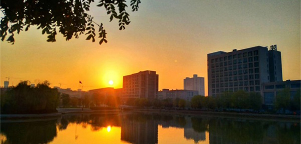 我的大學-大學志