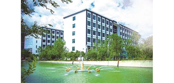 新疆天山職業(yè)技術大學 - 最美院校