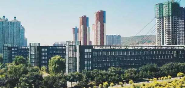 呂梁學院 - 最美大學