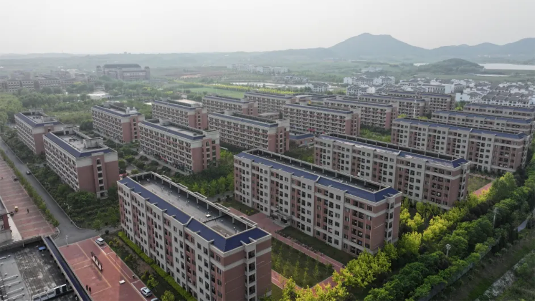 大連工業(yè)大學藝術與信息工程學院2025年招生章程