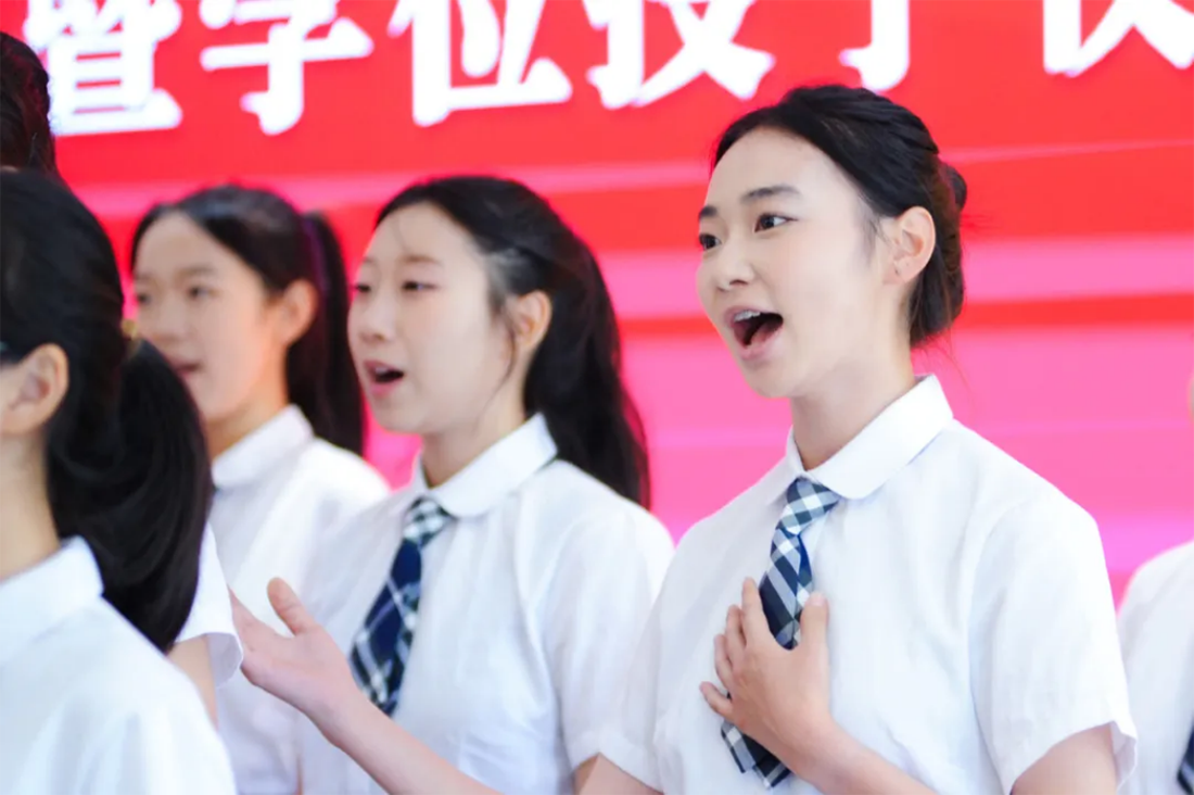 再見，小何——遼寧何氏醫(yī)學(xué)院