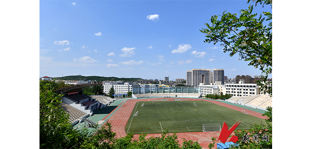 遼寧科技大學 - 最美大學