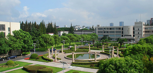 我的大學(xué)-大學(xué)志