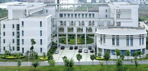 上海立信會計金融學院 - 最美院校