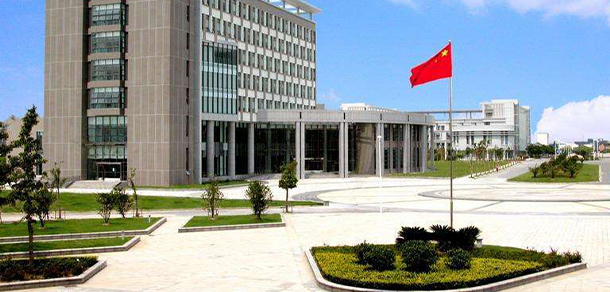 上海立信會計金融學院 - 最美大學